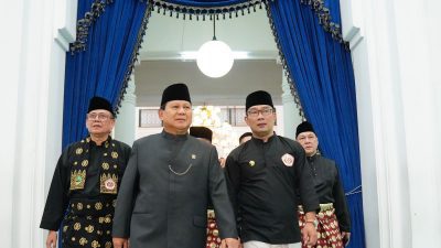 Beri Pantun, Ridwan Kamil: Pak Prabowo yang Kita Cintai, Kita Doakan Jadi Presiden