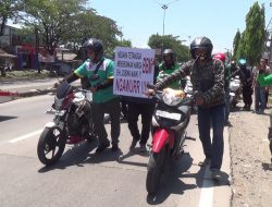 Tolak BBM Naik, Ratusan Buruh Dorong Motor di Jalur Pantura