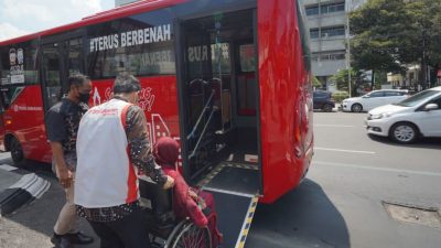 Trans Semarang Operasikan Bus Low Deck Ramah Disabilitas