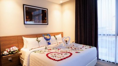 Nikmati Bulan Madu Romantis di Kamar Aston Inn Pandanaran Semarang