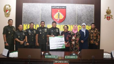 Kodam IV/Diponegoro Terima 1.000 Mushaf Al-Qur’an Dari Yayasan Muslim Sinar Mas