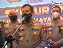 [Video] Polisi Turun Edukasi Masyarakat Tak Timbulkan Asap di Jalan Tol