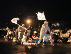 Kenang Peristiwa Pertempuran Lima Hari di Semarang Lewat Teatrikal dan Tembakan Meriam
