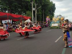 Semarak Semarang Flower Festival, Ada 21 Defile Kendaraan Berhias Bunga dan Atraksi