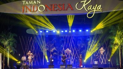 Dua Tahun Vakum, Payung Teduh Jadi Musisi Pertama Tampil di Taman Indonesia Kaya