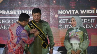 Pangdam dan Ketua Persit Jadi Duta Bapak dan Bunda Asuh Anak Stunting di Jateng
