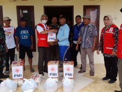 PMI Blora Salurkan Bantuan untuk Korban Puting Beliung