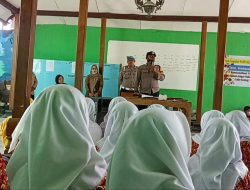 Babinkamtibmas Randublatung Sosialisasi Operasi Zebra Candi di Sekolah