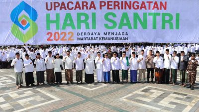 Ratusan Santri di Blora Khidmat Ikuti Upacara HSN 2022