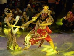 Pemkot Semarang Sosialisasi Manfaat Hasil Cukai Lewat Wayang Orang 