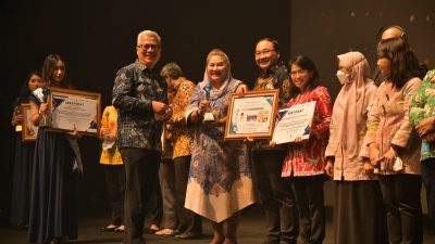 Pemkot Semarang Raih Dua Penghargaan di Ajang Indonesia Healthcare Innovation Awards