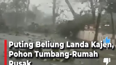 [Video] Angin Puting Beliung Landa Kajen Pekalongan, Pohon Tumbang-Atap Roboh
