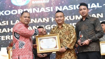 Bawaslu Kota Semarang Sabet Penghargaan JDIH Terbaik Tahun 2022