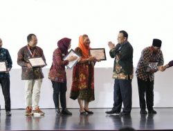 Pemkot Semarang Sabet Penghargaan Kota Terbaik Pencegahan Korupsi dari KPK