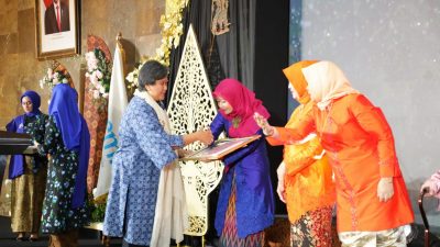 62 Perempuan Dapat Anugerah Perempuan Inspiratif, Nawal Terpilih Lantaran Program Destara