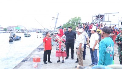Pemkot Semarang Beri Bantuan Warga Tambaklorok Terdampak Cuaca Ekstrem