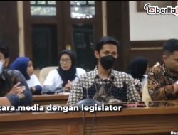 [Video] Belasan Jurnalis Ikuti Press Tour Sekretariat DPRD Jateng
