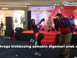 [Video] Kenalkan Kickboxing di Mal