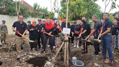 Mbak Ita Ajak Masyarakat Sukseskan Gerakan Menanam dan Kerja Bakti Massal di Semarang