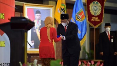 Moment Alwin Basri Dilantik Jadi Ketua TP PKK Kota Semarang, Hadirin Tertawa