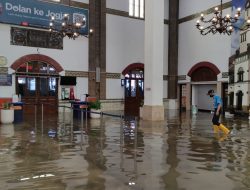 KAI Ubah Pola Perjalanan Kereta Api, Imbas Banjir Semarang yang Tak Kunjung Surut