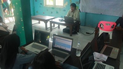 Mahasiswa PPG Prajabatan UPGRIS Gandeng Komunitas Asa Edu Tambaklorok Gelar Pelatihan Website