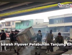 Puluhan Lapak PKL dan Karaoke Liar Ditertibkan