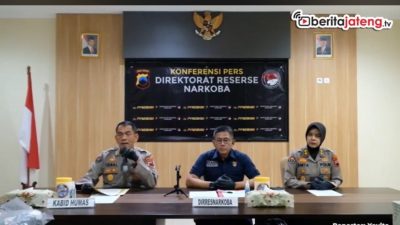 [Video] Klarifikasi Lengkap Polda Jateng Soal Polisi Ngamuk Rusak Mobil Sendiri