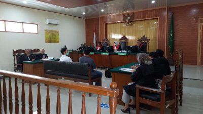 Hakim Ketua Menangis Dengar Keterangan Saksi Pembunuhan Anak Tiri di Blora