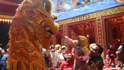 Mengenang Sosok Gus Dur dan Lontong Cap Go Meh Khas Blora di Klenteng Hok Tik Bio