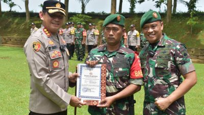 Berhasil Bekuk Pelaku Curanmor, Babinsa Sumpiuh Dapat Penghargaan