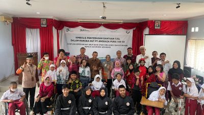 Bandara Ahmad Yani Beri Seperangkat Alat Musik SLB-N Semarang