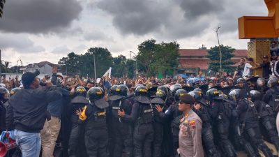 Rusuh Suporter PSIS Semarang dengan Aparat, Erick Thohir Angkat Bicara