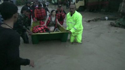 Perum Arion Diterjang Banjir Bandang Kembali, Ratusan Warga Dievakuasi