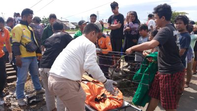 Pasutri Asal Salatiga Tewas Terserempet Kereta Api di Tanggungrejo Semarang