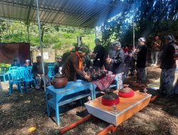 Jelang Hari Jadi, Forkopimcam Tengaran Ambil Air Perwitasari di Sruwen