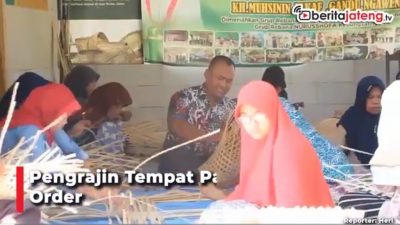 [Video] Pengrajin Tempat Parsel di Blora Kebanjiran Order