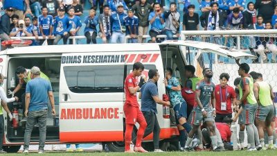 PSIS Tunduk 0-2 oleh Madura United, Ricki Ariansyah Cedera Dilarikan Rumah Sakit