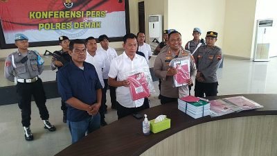 Gelapkan Dana Desa Ratusan Juta, Mantan Kades Dibekuk Satreskrim Polres Demak