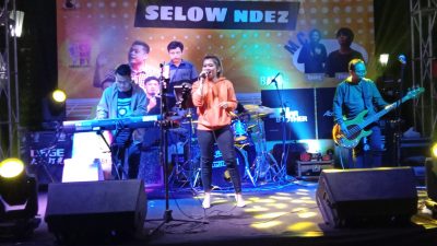 Manfaatkan Taman di Kota Semarang, Selow Ndezz Beri Hiburan Masyarakat