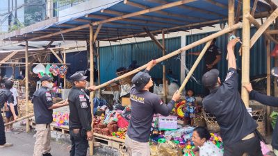 Puluhan Lapak Dugderan Ditertibkan Satpol PP Kota Semarang