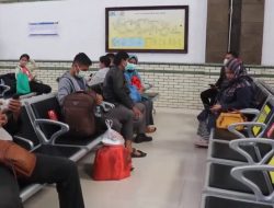 Jelang Lebaran 2023, PT KAI Tambah Armada dan Tiket Kereta Api