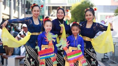 Warak Ngendog Semarang dan Gado-Gado Semarangan Mendunia