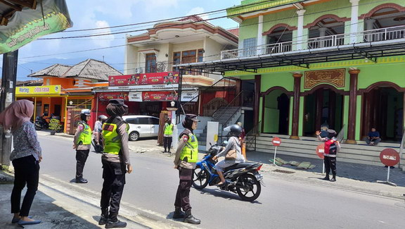 polres patroli masjid