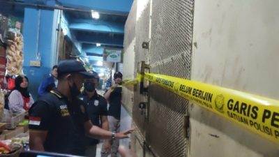 80 Kios Kosong Pasar Bulu Semarang Disegel
