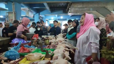 Walikota Semarang Pastikan Harga Bahan Pokok di Pasar dan Swalayan Terkendali