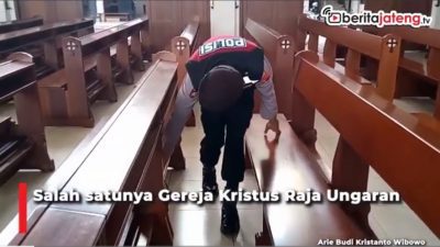 [Video] Paskah, Polisi Sterilisasi Gereja di Ungaran