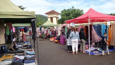 Jelang Lebaran, Omset Pasar Pagi Asjo Ungaran Meningkat