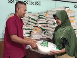 153 Paket Bantuan Pangan Bapanas Disalurkan ke Warga Kunden Blora