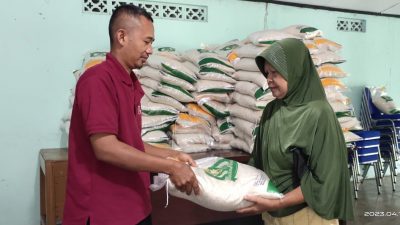 153 Paket Bantuan Pangan Bapanas Disalurkan ke Warga Kunden Blora